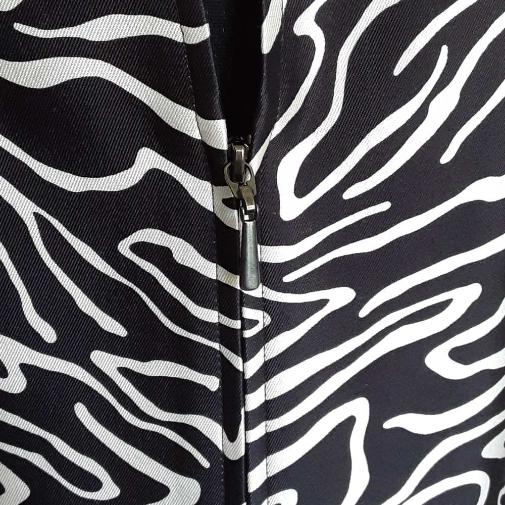 Jacket - Picture 2 of 6